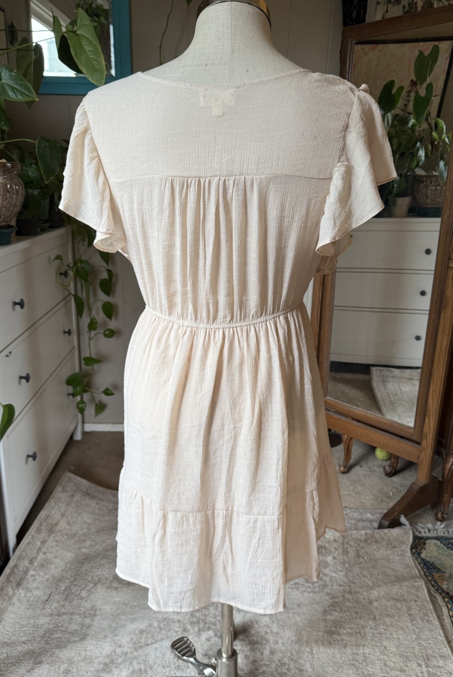Perch by BLU PEPPER Elegant Cream colored Dress, size 1XL