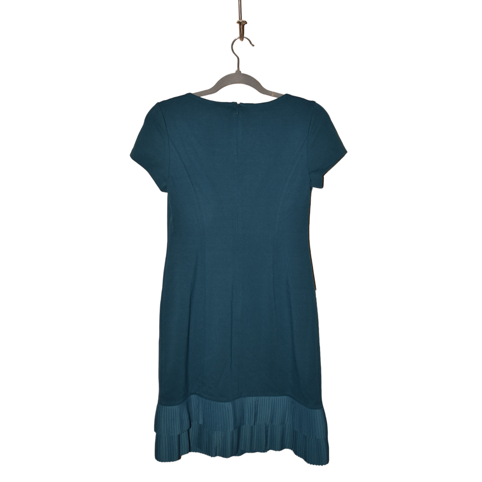 TALBOTS $129 Short Sleeve Ponte Stretch Sheath Dress Tiered Pleated Hem Size 2P