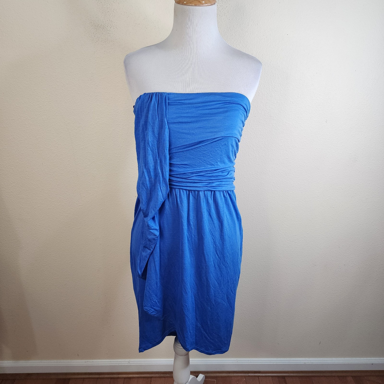 Zara Basic Women’s Strapless Lyocell Mini Dress Size Medium Draped Portugal