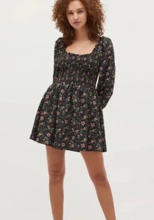 Hill House Norah The Nap Dress in Multi Berry Crepe – Size Medium