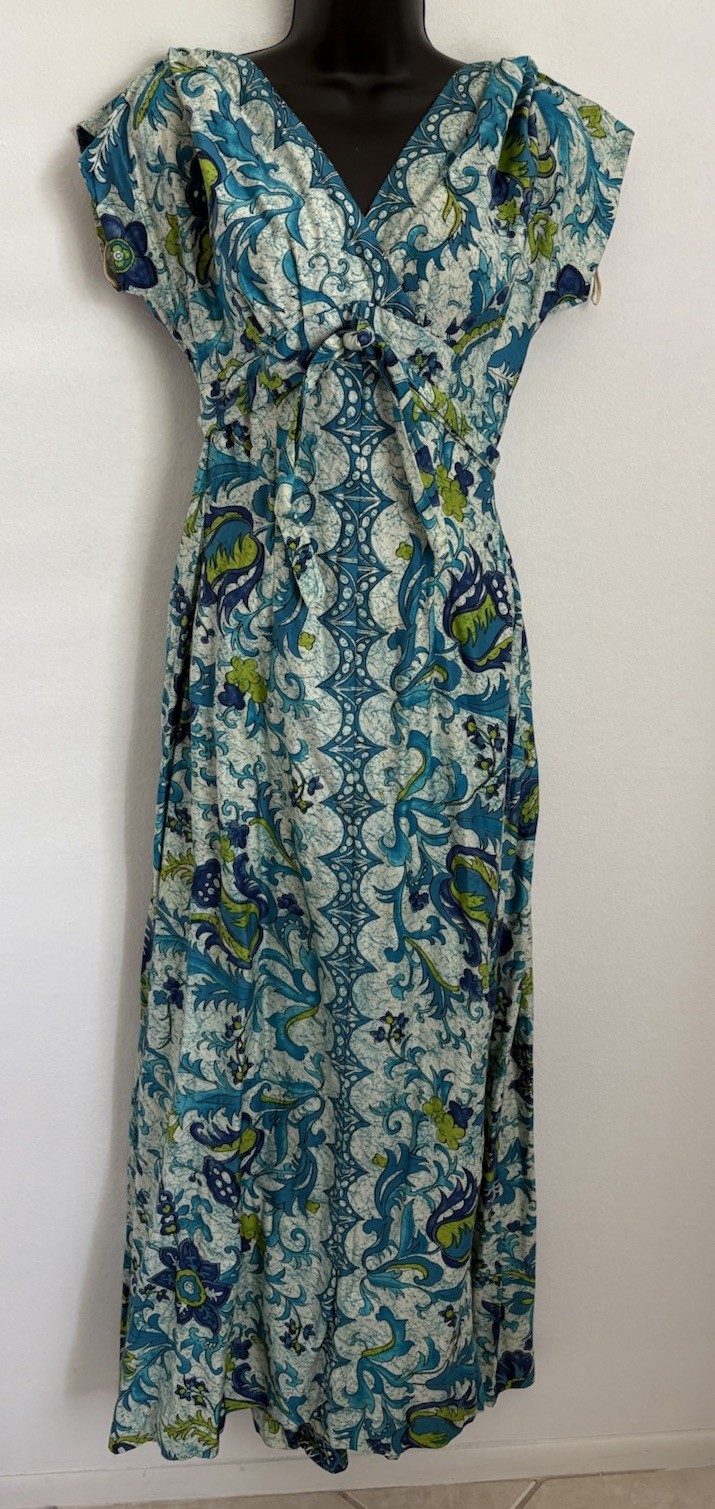 Vintage Waikiki Sport Brand Hawaiian Dress M ? L ? Read Description