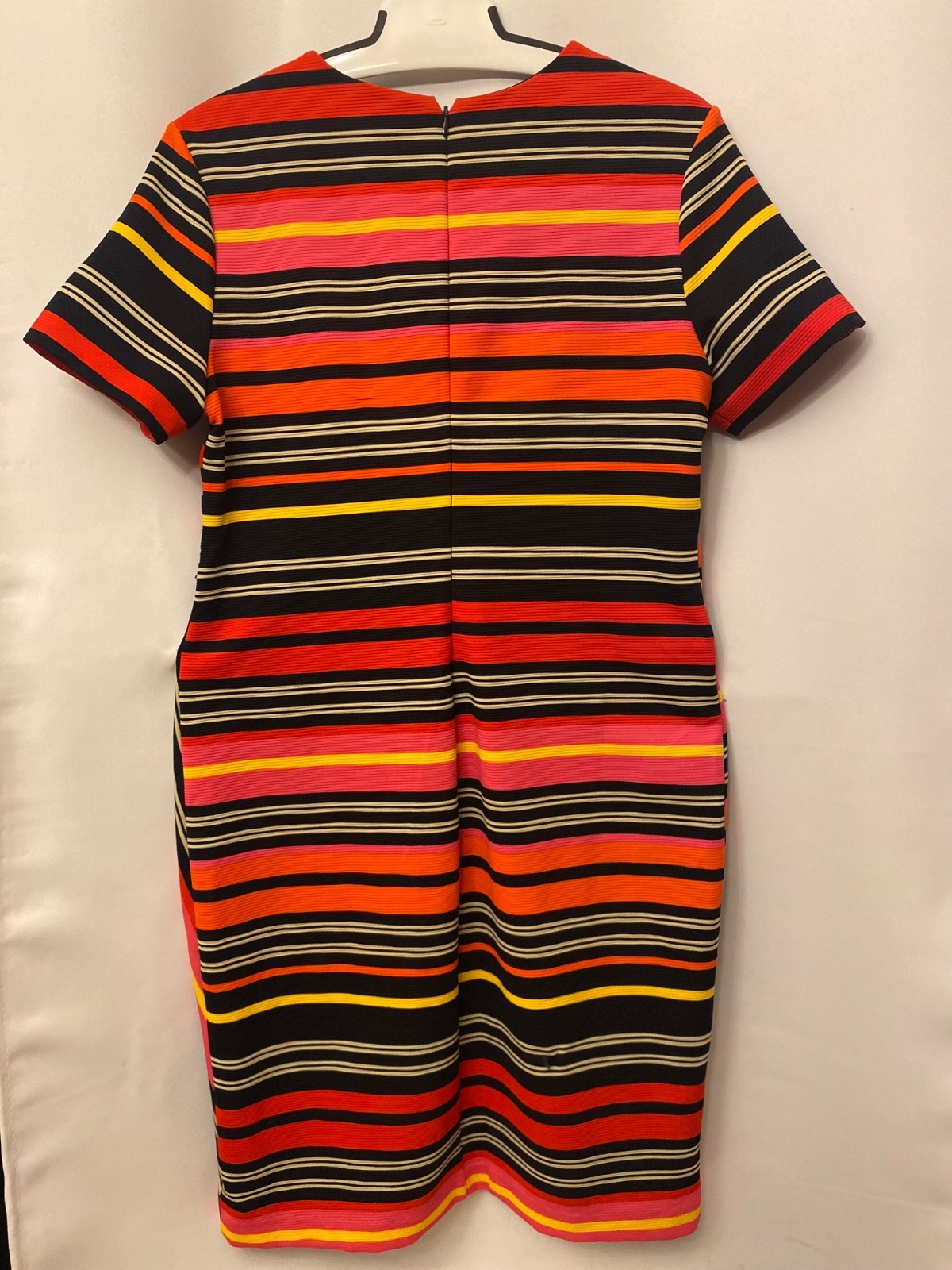 Size 14P Dress Striped Pattern V- Neck Silhouette Comfortable Office Casual Fit