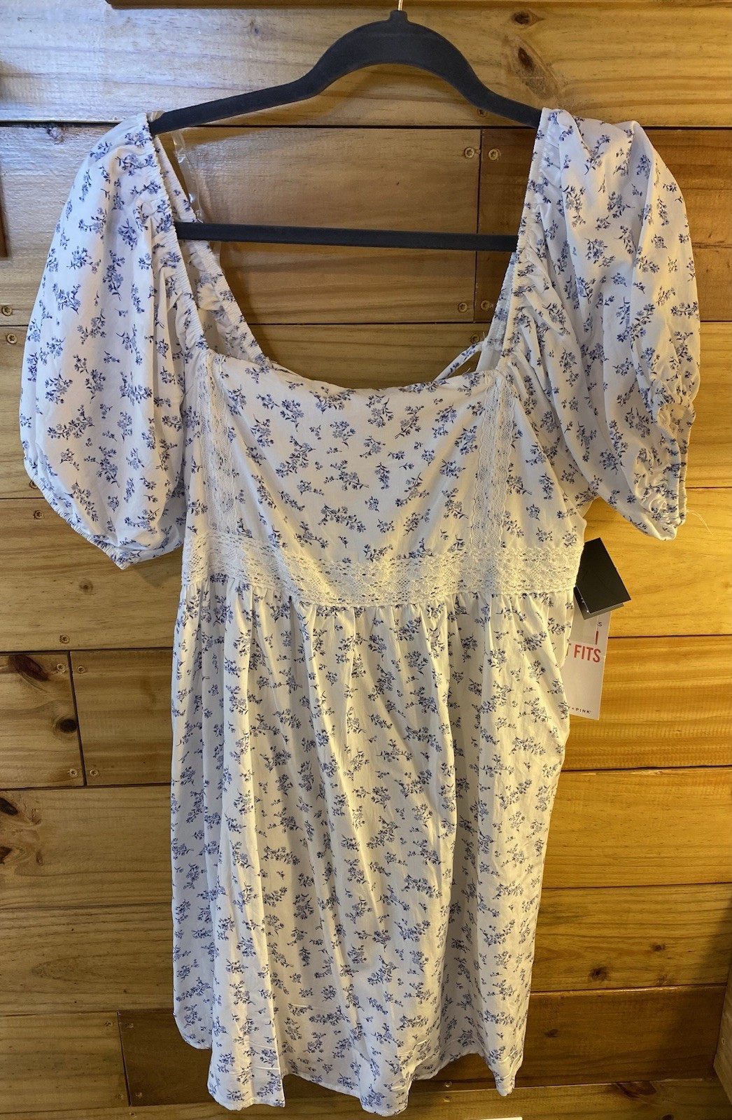 Celebrity Pink L White Blue Floral Babydoll Dress Puff Sleeve Smocked Lace