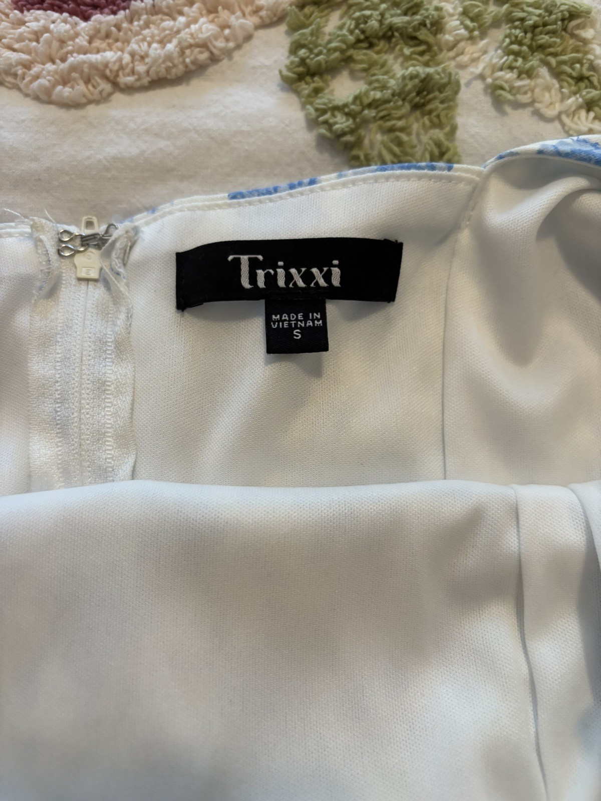 Trixxi Maxi Dress size S white blue floral tie straps Easter spring summer