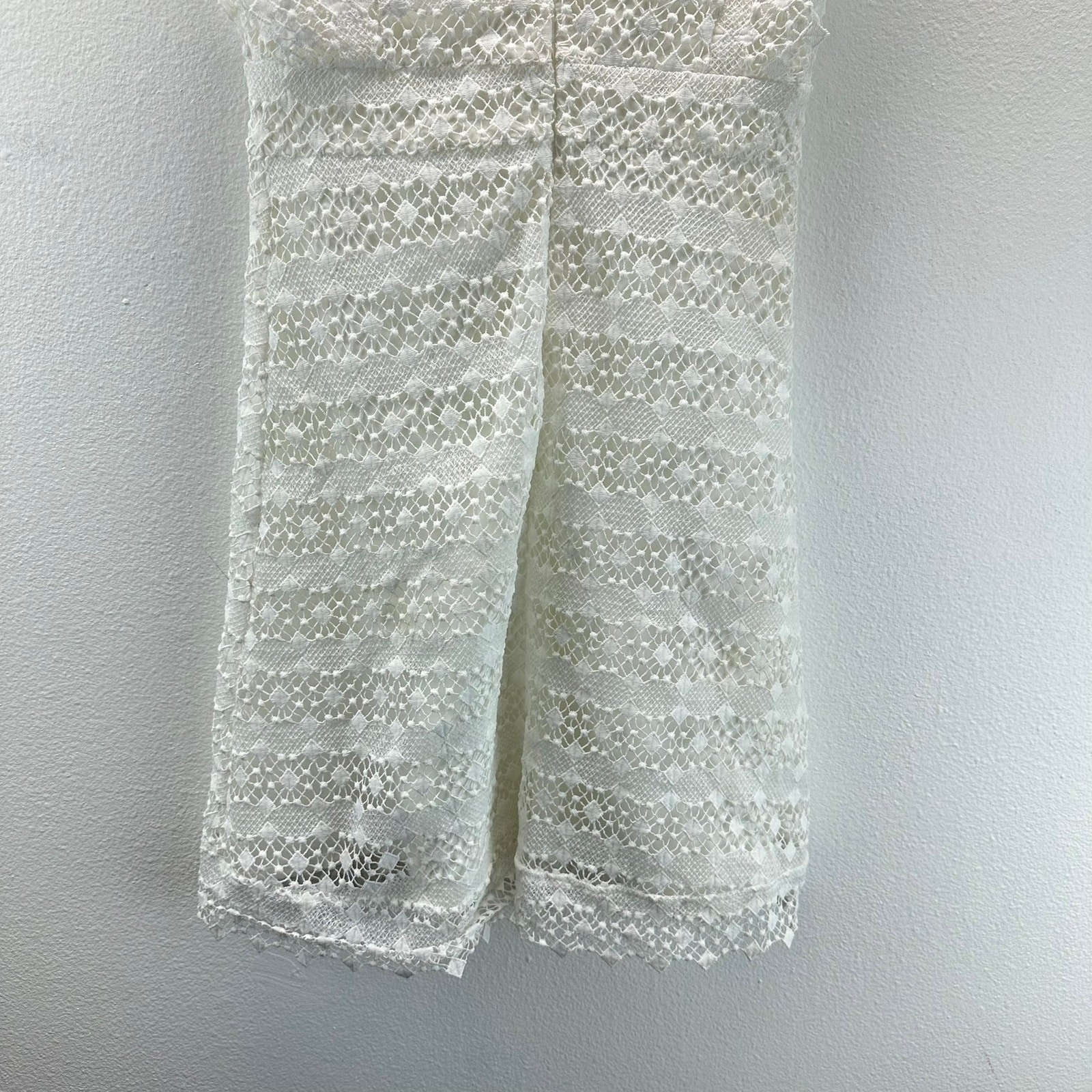 AmyLynn Flutter Sleeve White Lace Dress A-Line Small