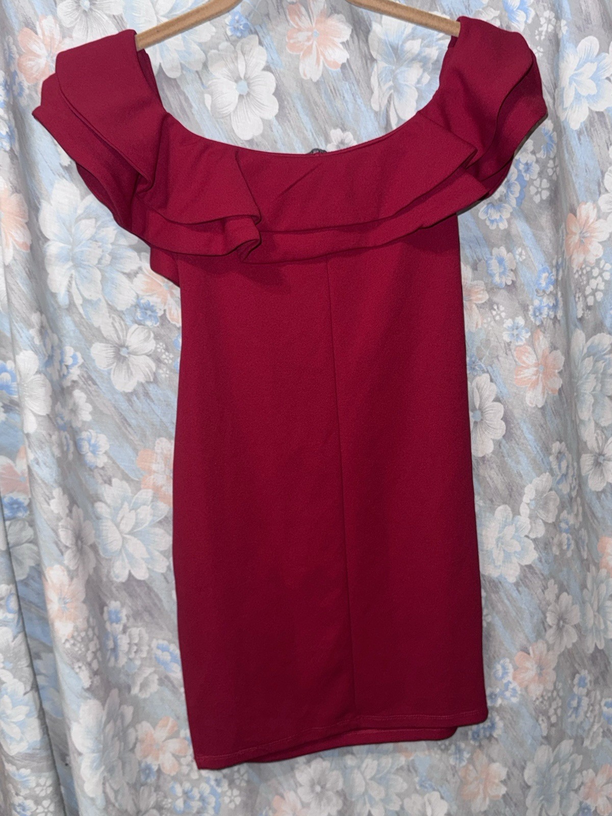 LOWERED PRICE Mind Code Women’s Bodycon Dress Burgundy Short Sleeveless Small