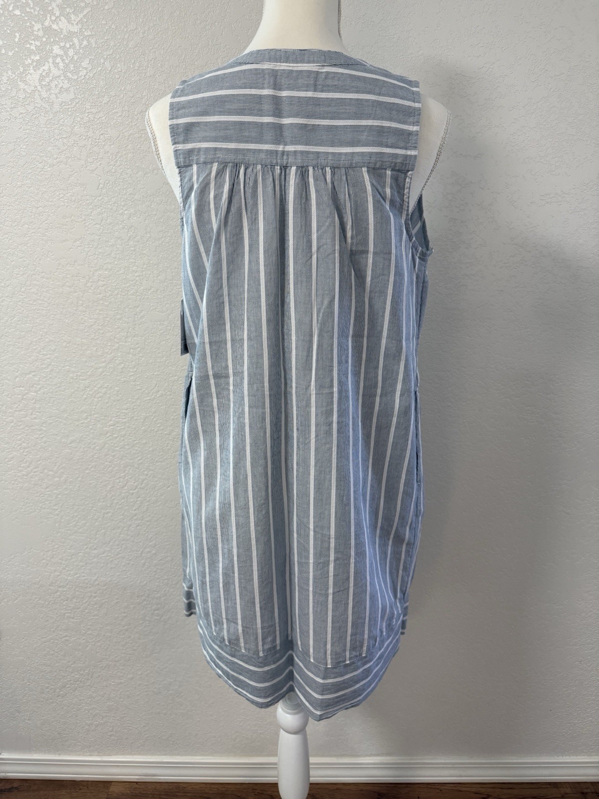 SONOMA Goods for Life Blue White Striped Shift Dress 100% Cotton Round M