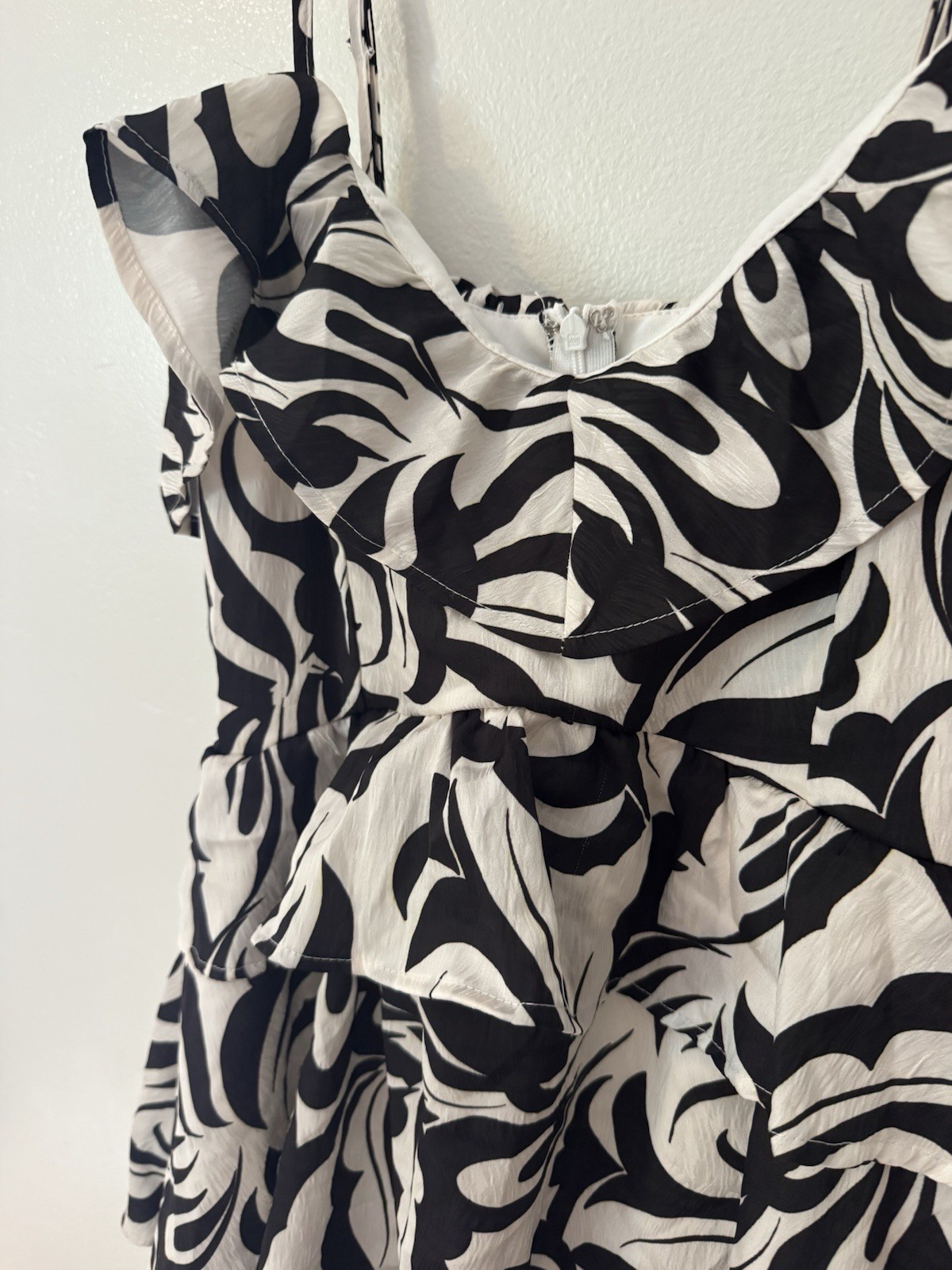 Flying Tomato Tiered Maxi Dress Size Small