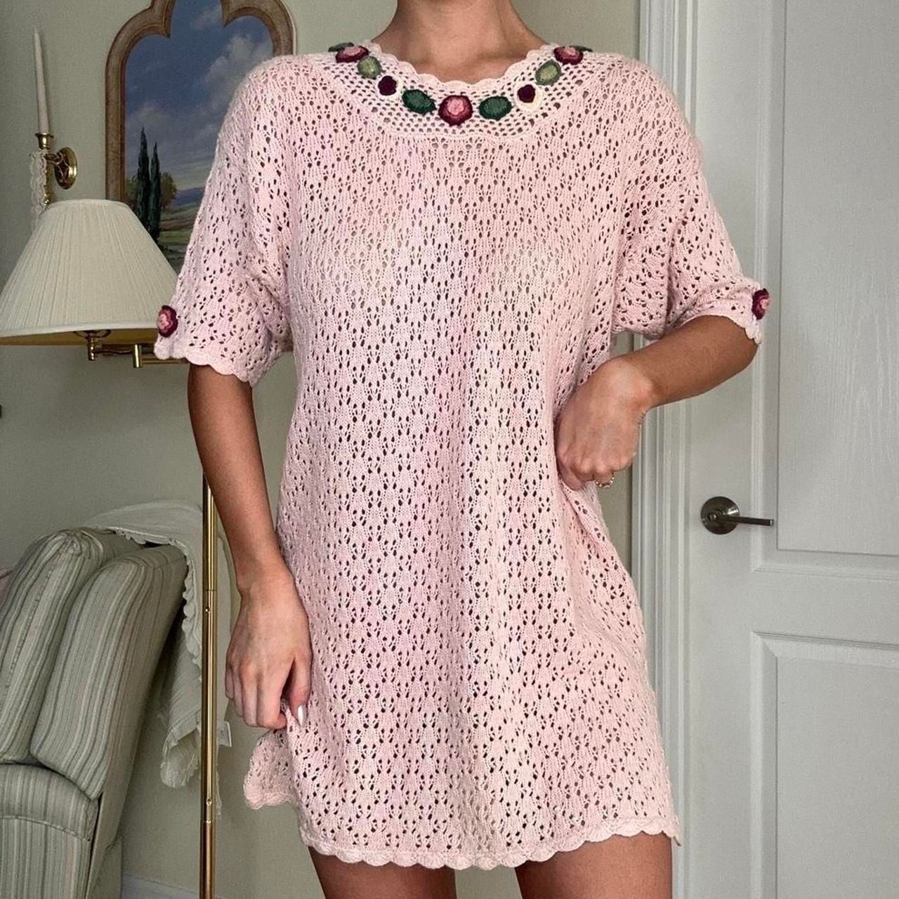 Capacity Vintage 90s Pink Floral Crochet Mini Dress