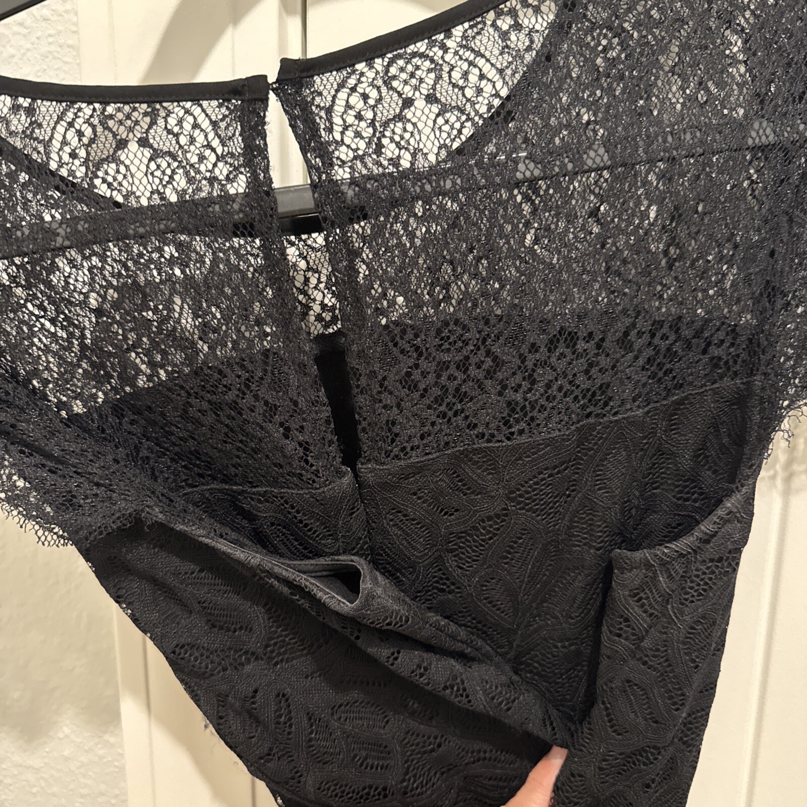 Kensie SIZE LARGE Black on Black Lace Overlay Nylon Spandex Poly Dress