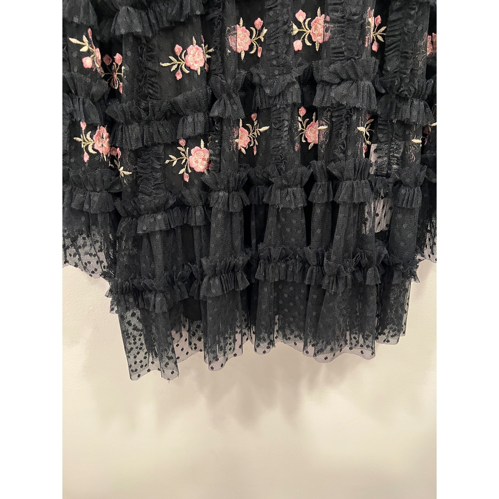 Mac Duggal Mini Dress Womens 8 Black Pink Floral Embroidered Tulle Tiered Ruffle