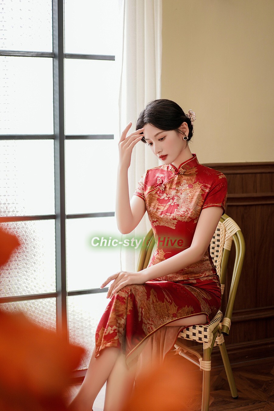 Ladies Chinese Red With Golden Ancient Scenery Prints Trim Dress Cheongsam Qipao