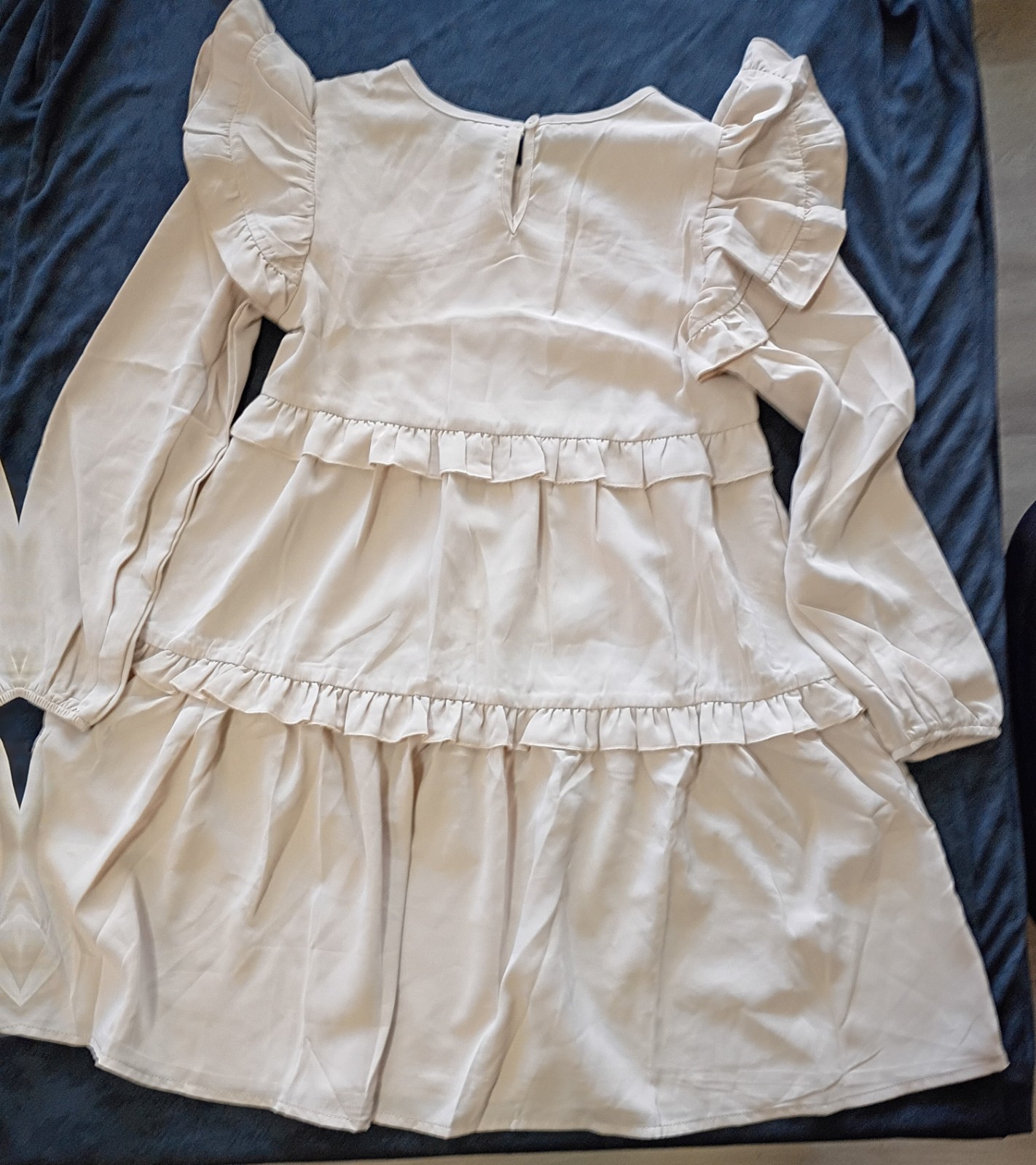 Apricot Solid Tiered Ruffle Dress Long Sleeve Round Neck Kid Size 130 (US M 7/8)