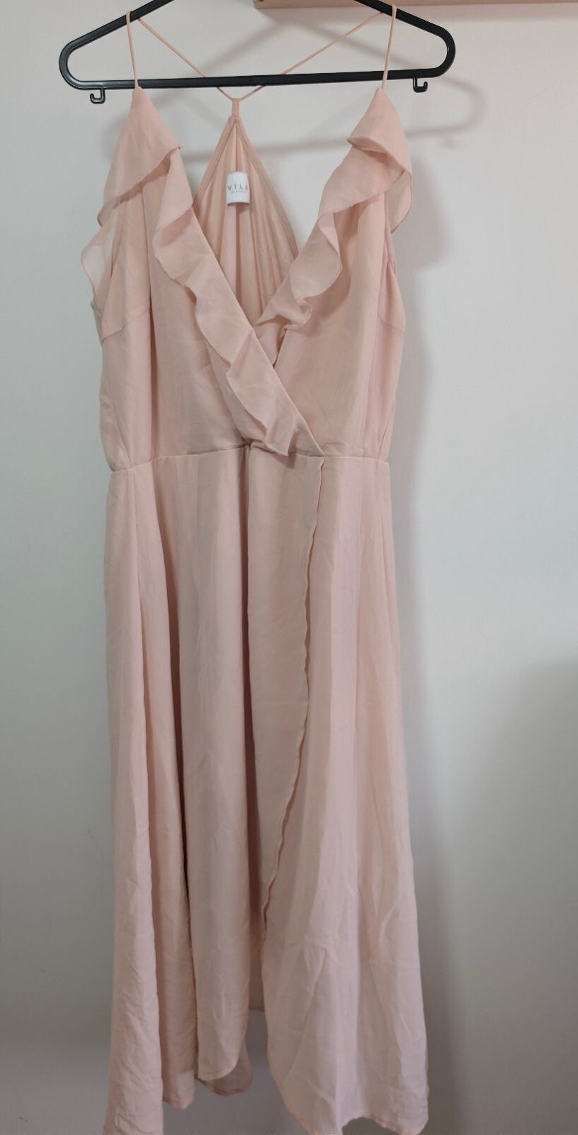VILA Blush Pink Halterneck Midi Dress EU 40 UK 12 Ruffle Occasion Summer
