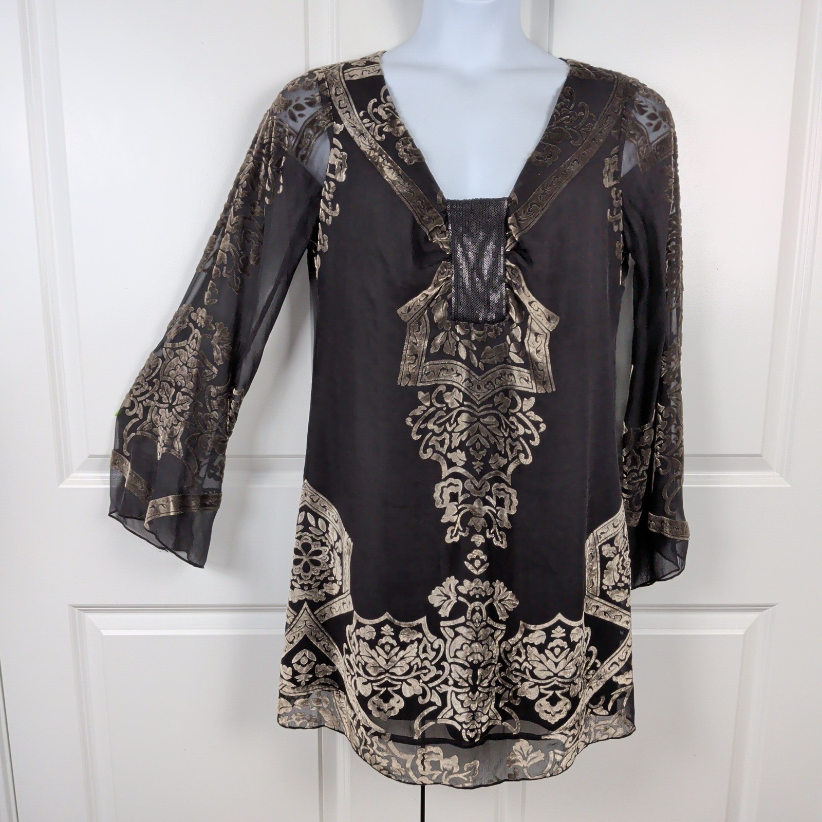 Silk Blend Velvet Burnout Damask Sequin V-Neck Tunic Top Black Large Hale Bob