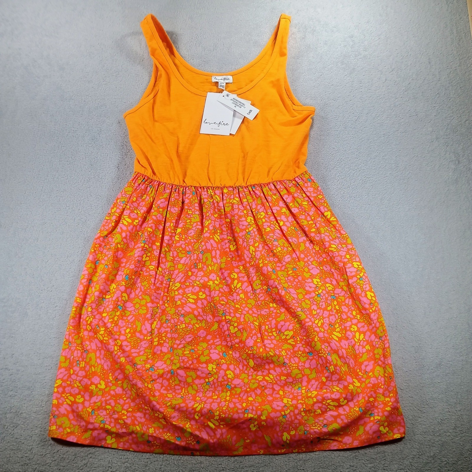 Love Fire Women Dress Flame Orange M Floral Print Sun Dress NWT