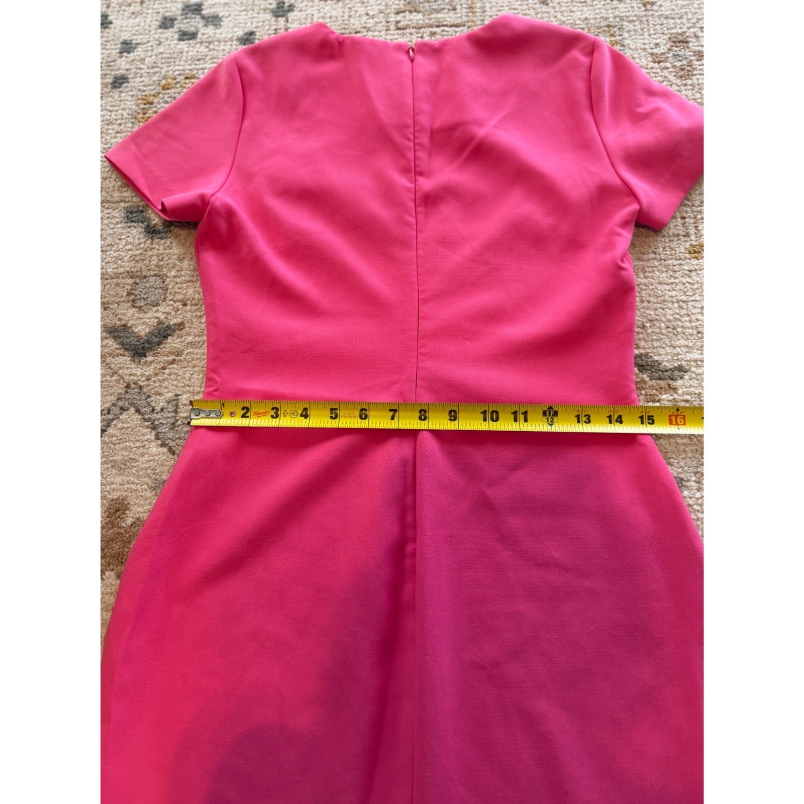 Likely Hot Pink Short Sleeve Mini Sheath Dress Womens Size 8 Crew Neck Cocktail