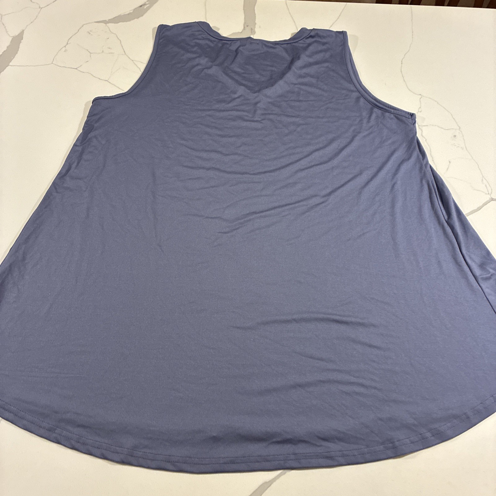 Lavender/light Purple Sleeveless V-Neck Women’s Size 2xl