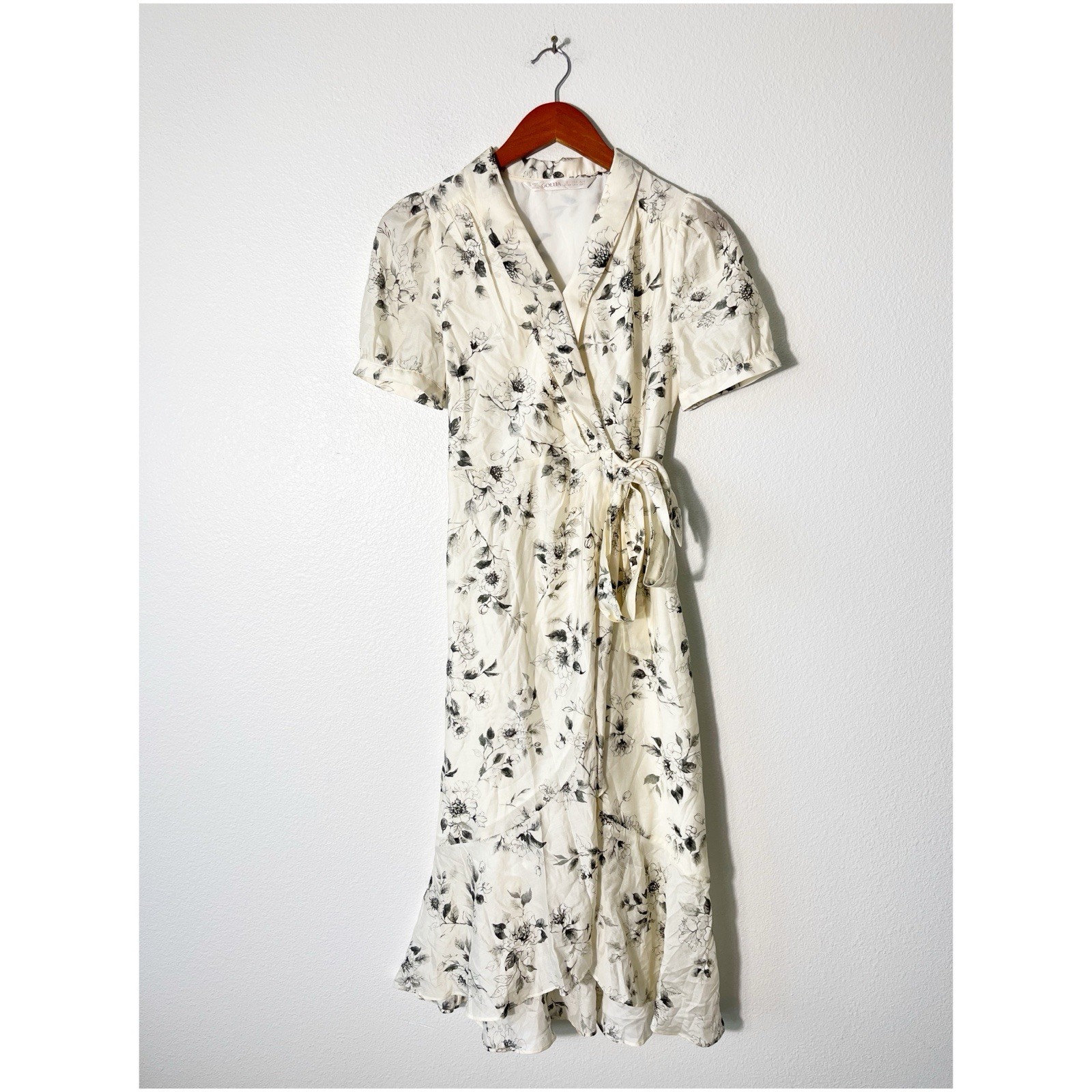 Goelia Ink Floral Print Puff Sleeve Wrap Dress Size 4 Fairy Romantic Feminine