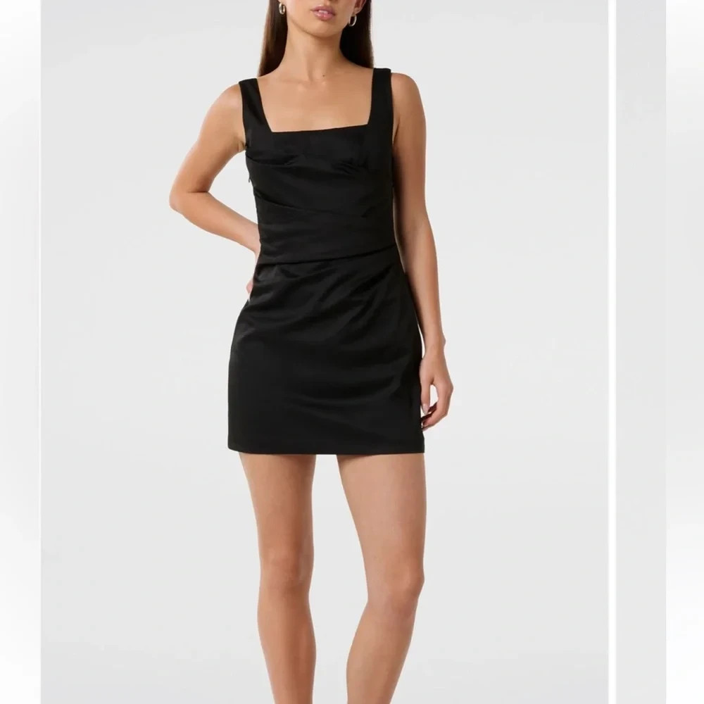 Ever New Annabella Black Square Neck Ruched Minidress Size 14 $160