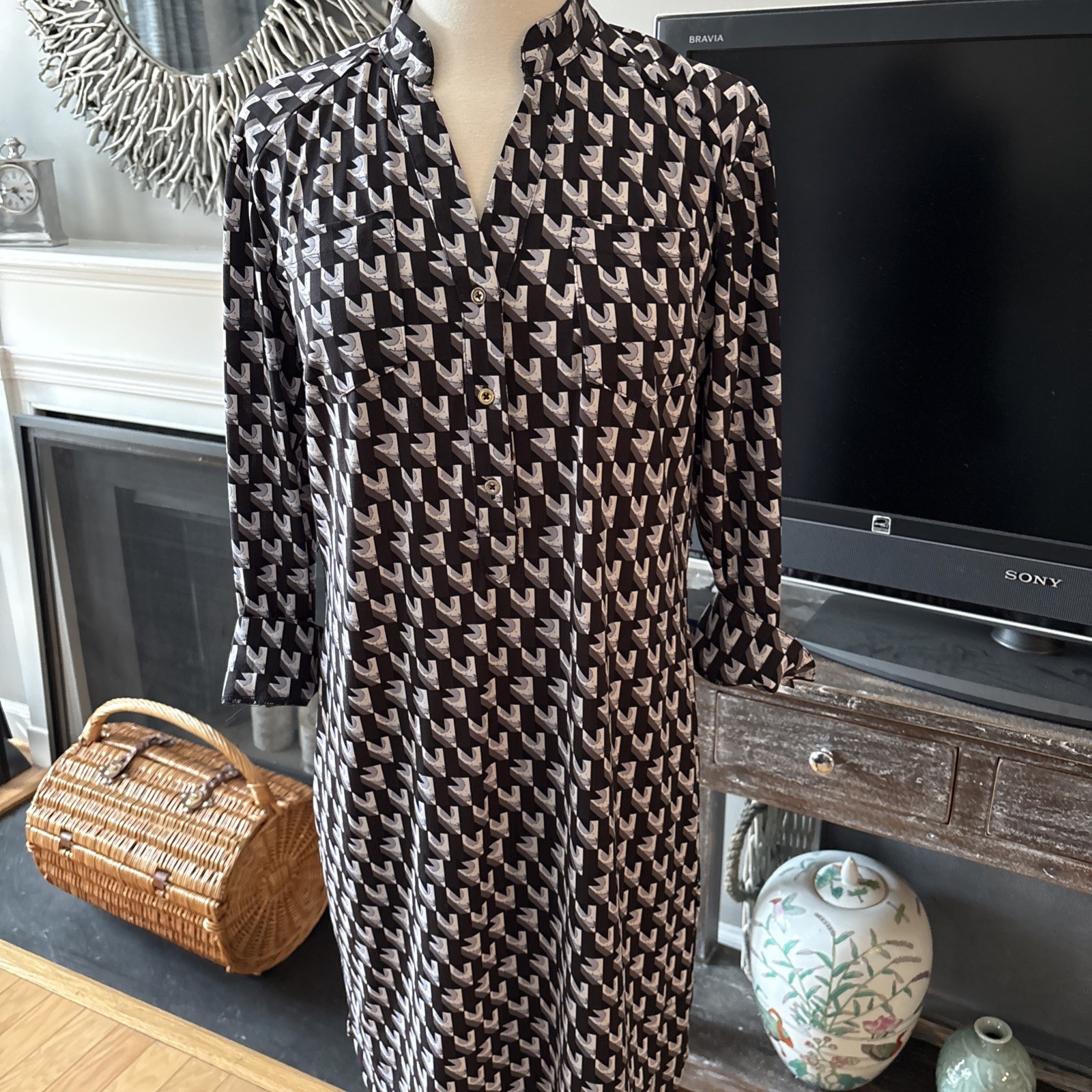 Donna Morgan Women’s Sz 8 Geometric Print Button Down MIDI Dress Waist Tie