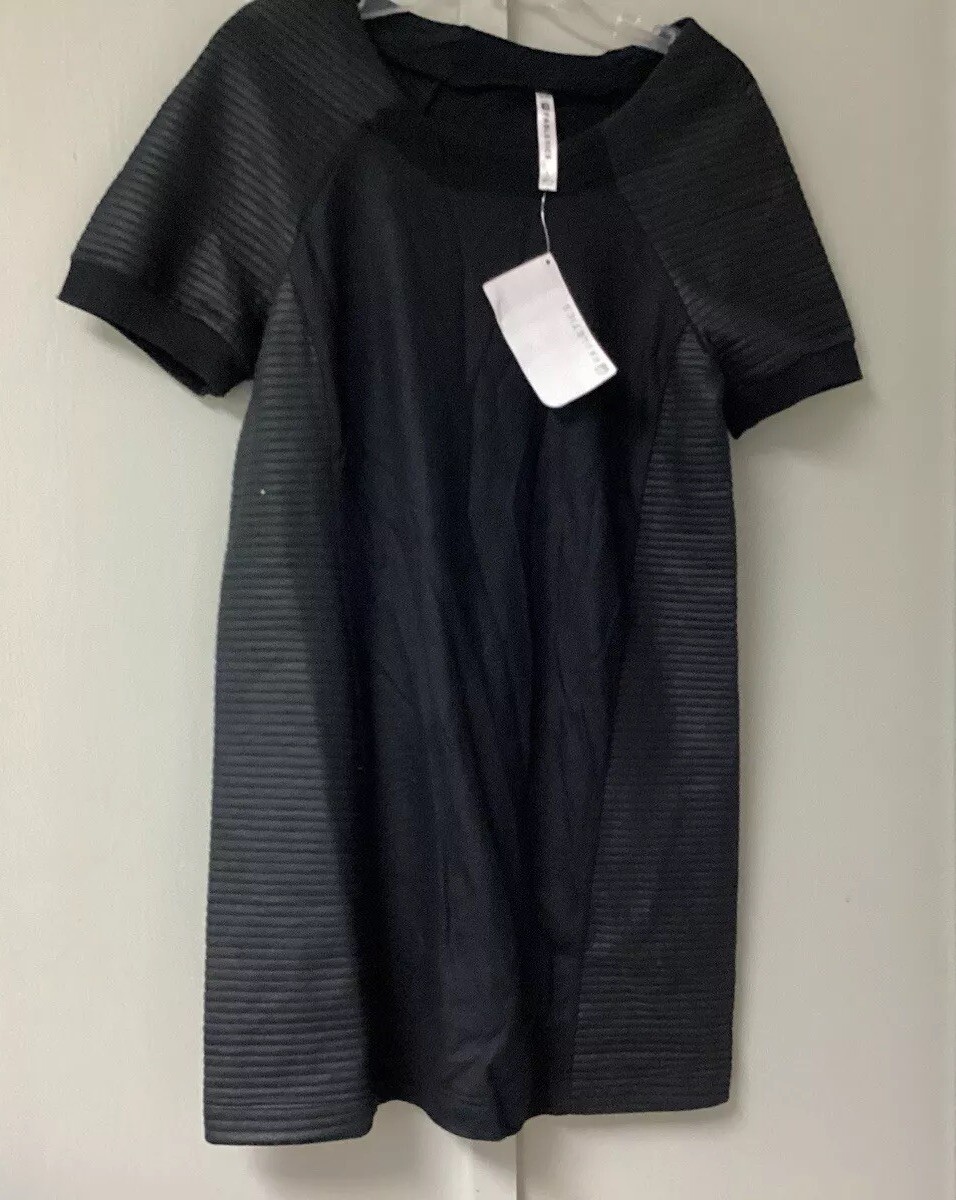 Fabletics Brenna Black Quilted Sweater Dress Size Large Short Sleeve Fleece New