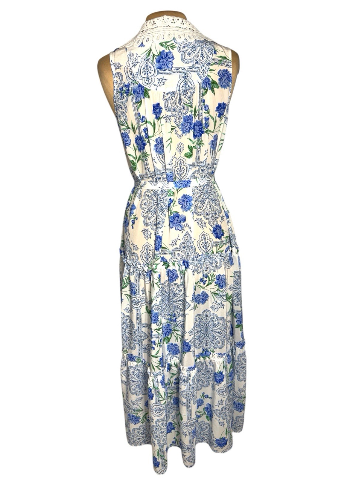 Hunter Bell Hilton Silk Maxi Dress Blue Floral Medallion Quiet Luxury Size M NWT