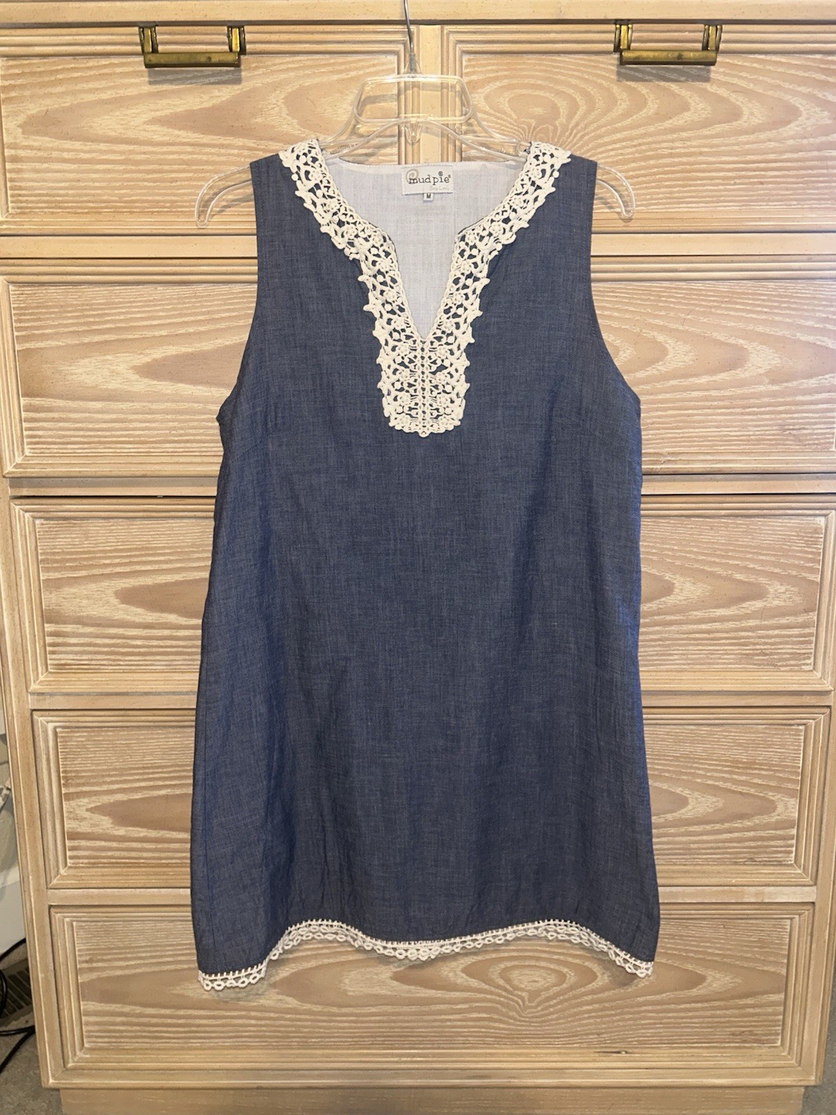Mud Pie Women’s Chambray Lace Sheath Dress Size Medium