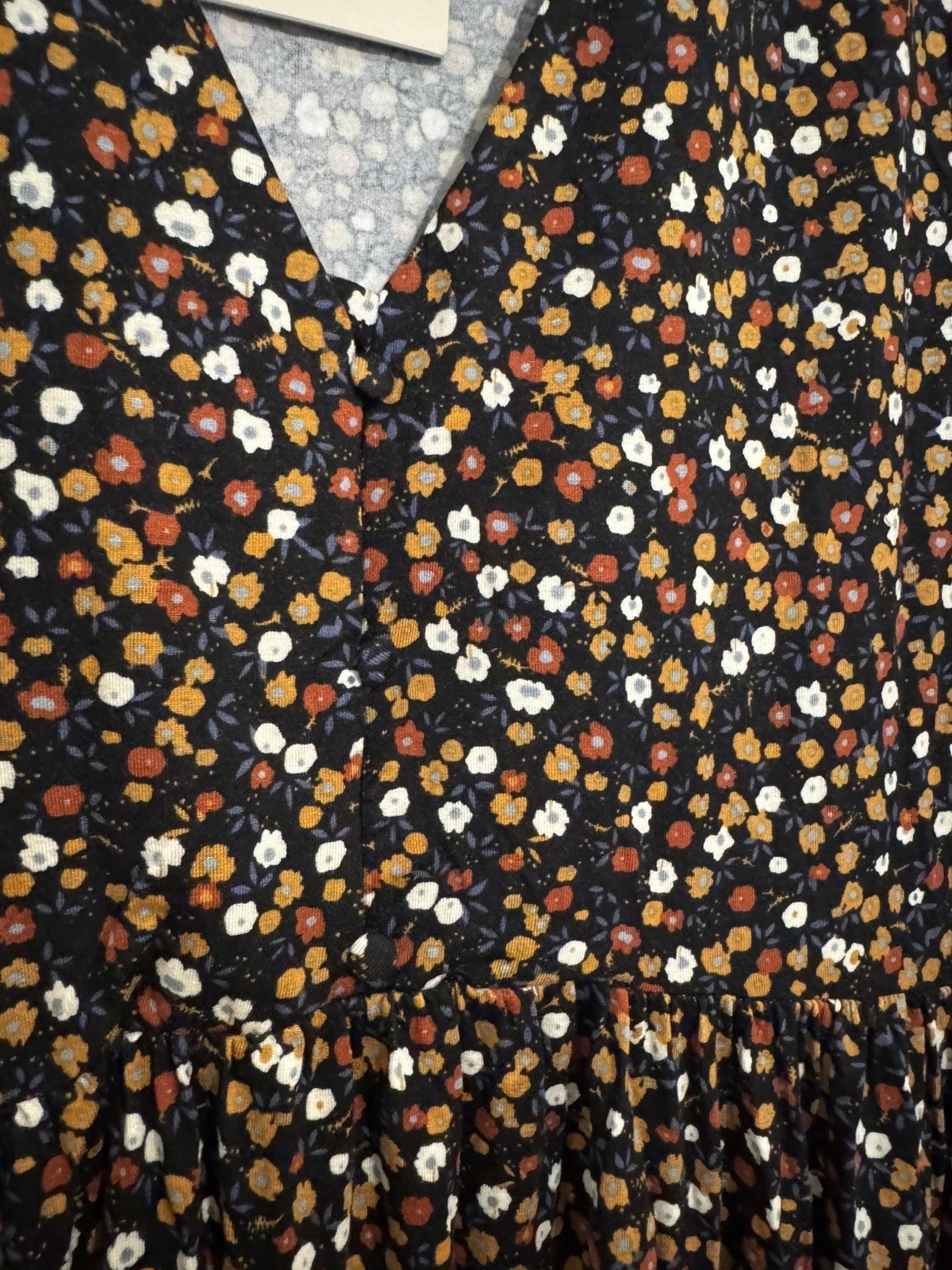 Ladies Mamalicious Maternity Dress Floral V Neck Pregnancy NEW With Tags- Medium