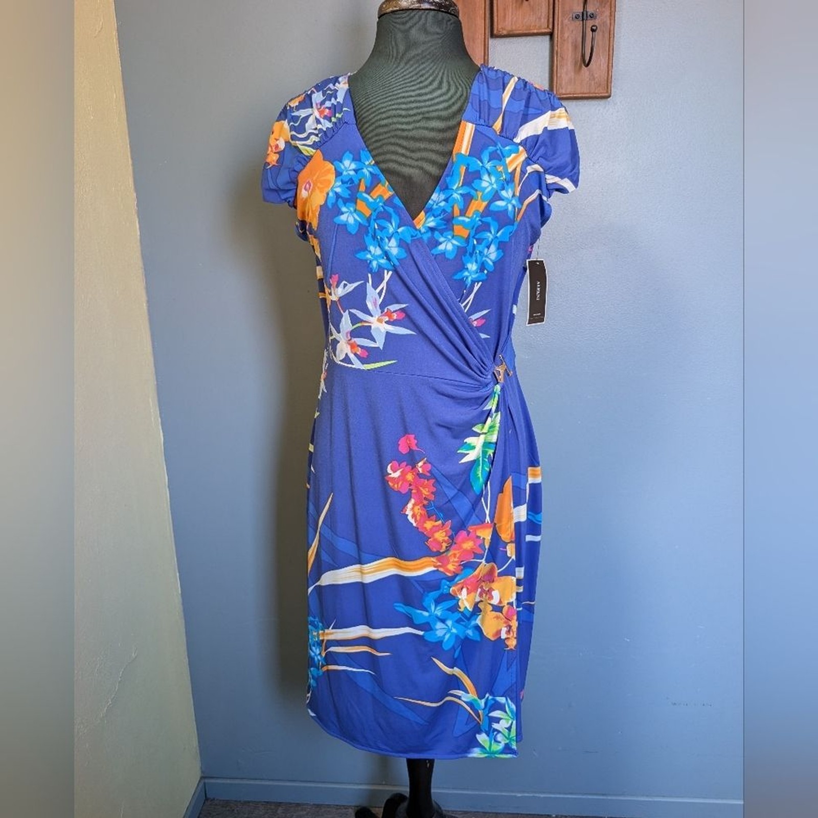 NWT Alfani Blue Floral Wrap Dress: Comfy Midi Dress Size L