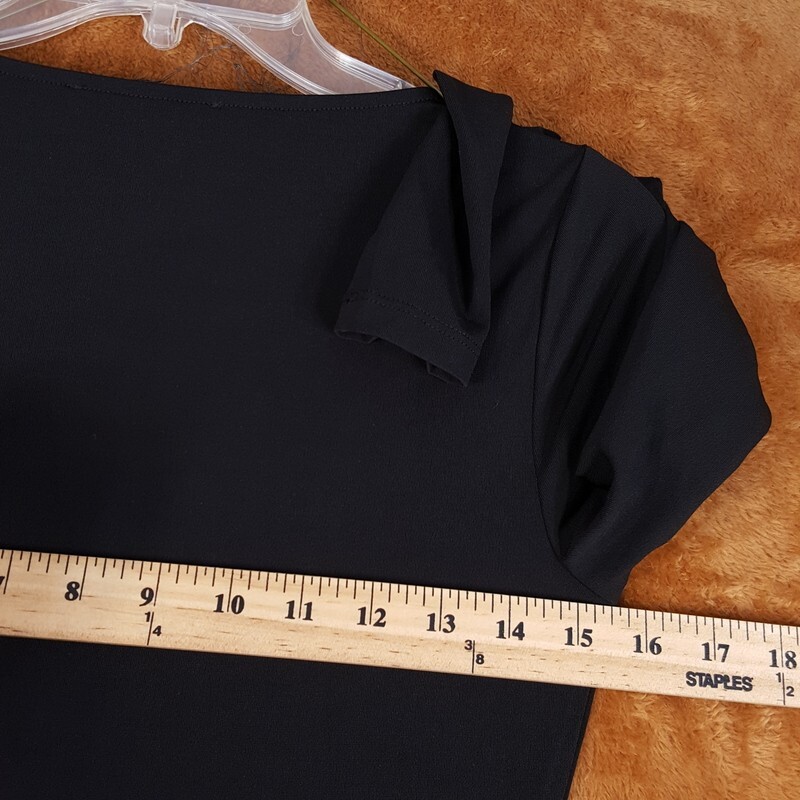 WEWOREWHAT Dress Womens XS Black Pullover Long Sleeve Cut Out Maxi Stretch $148