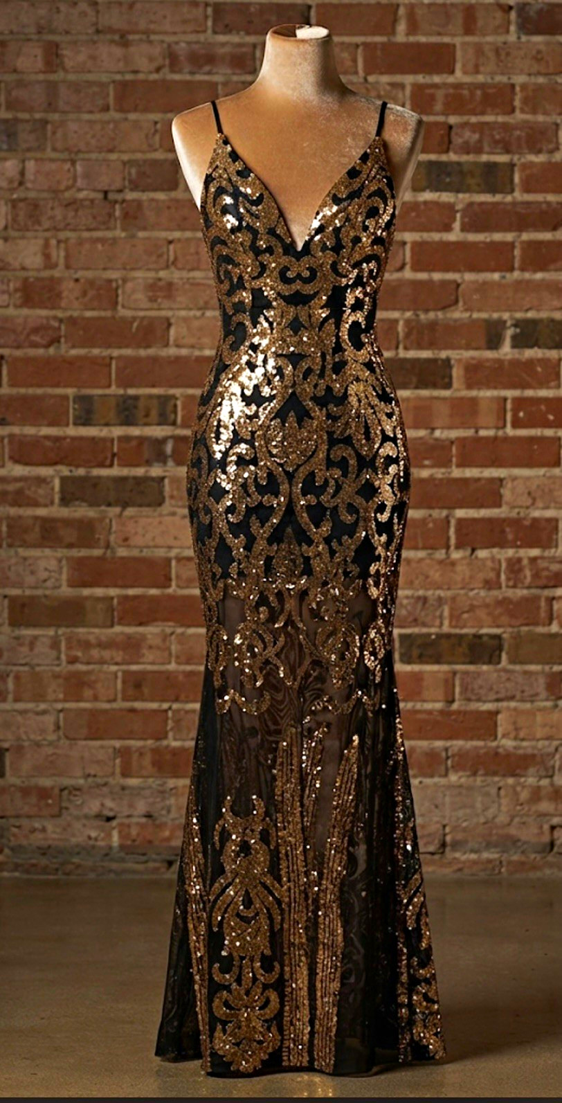 Women Black Gold Sequin V-Neck Spaghetti Strap Mermaid Gown Long Dress S