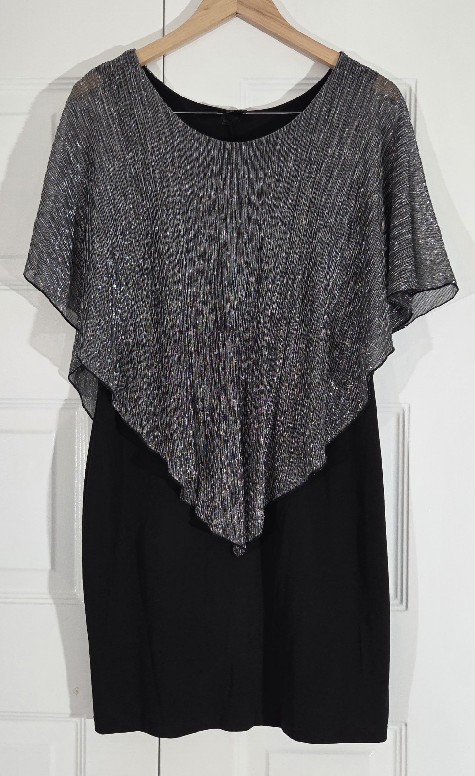 En Focus Studio Women’s Size 10 Black Silver Glitter Overlay Dress #1625