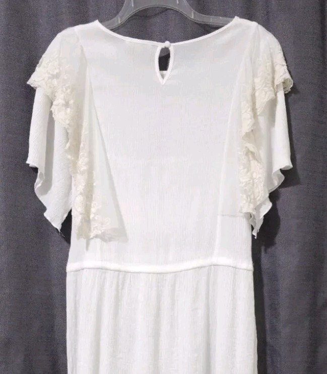 NEW Stevie Hender sz MEDIUM Romantic Lace Smock Dress Ivory Crinkle Short Sleeve