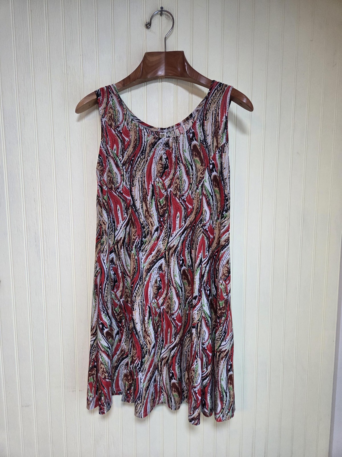 Dress Womens Medium Multicolor Geometric Sleeveless Tank Scoop Neck Knee Length