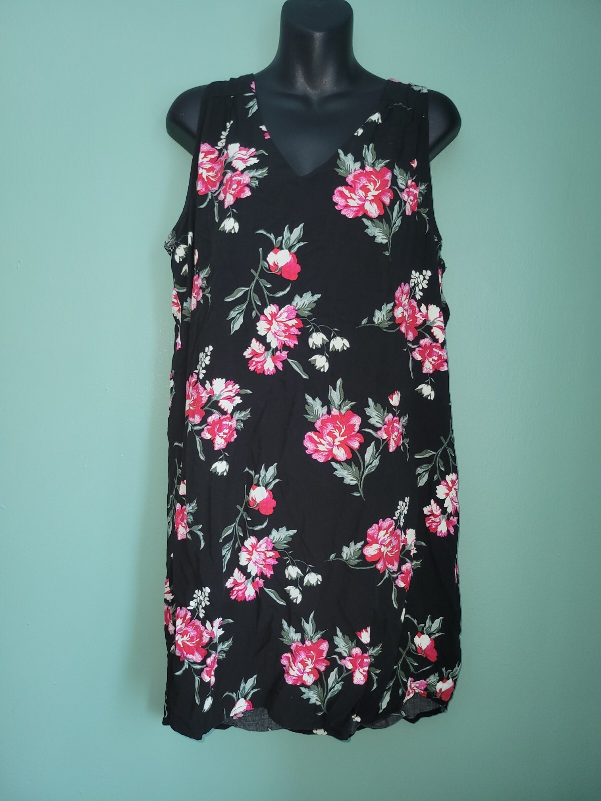 OLD NAVY BLACK RED PINK WHITE GREEN FLORAL FLOWER V-NECK SLEEVELESS DRESS L