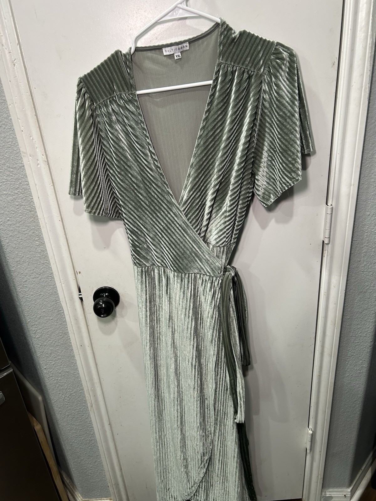 Baltic Born Andi Ribbed Green Velvet tie Waist Size XXL