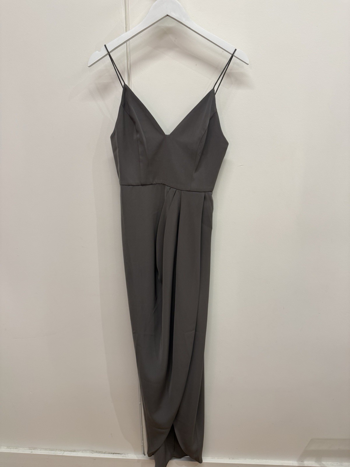 SHONA JOY Women’s Gray Solid V-Neck Strappy Hi/Low Sleeveless Dress Size 8