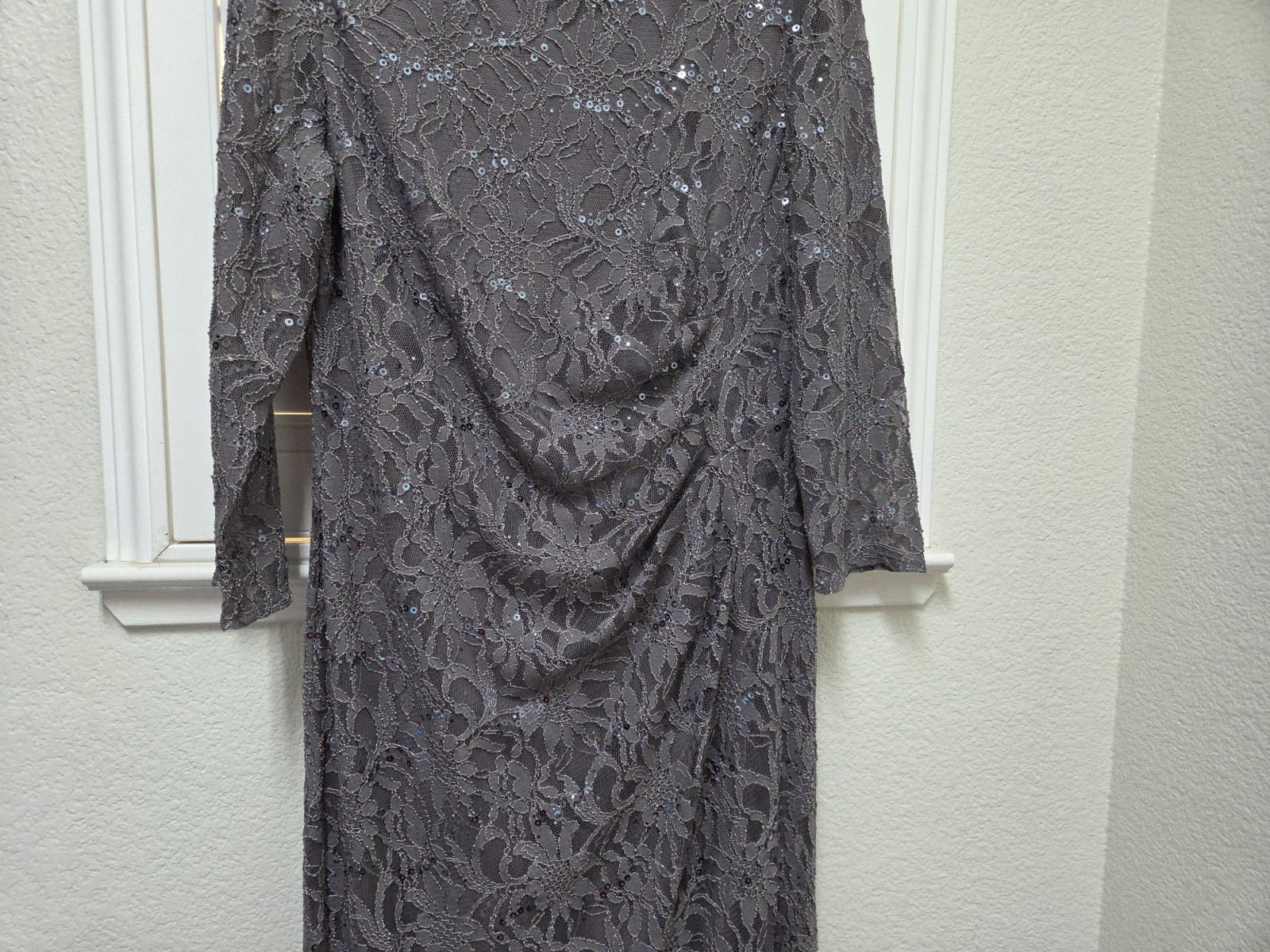 Jessica Howard Gray Lace Sequence Midi Dress Size 12 3/4 Sleeve Beaded Neck…