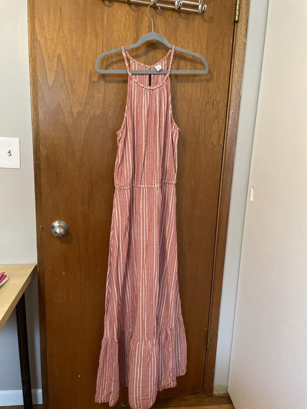 Old Navy Size M Tall Maxi Dress Halter Top Style Tiered Bottom Red White