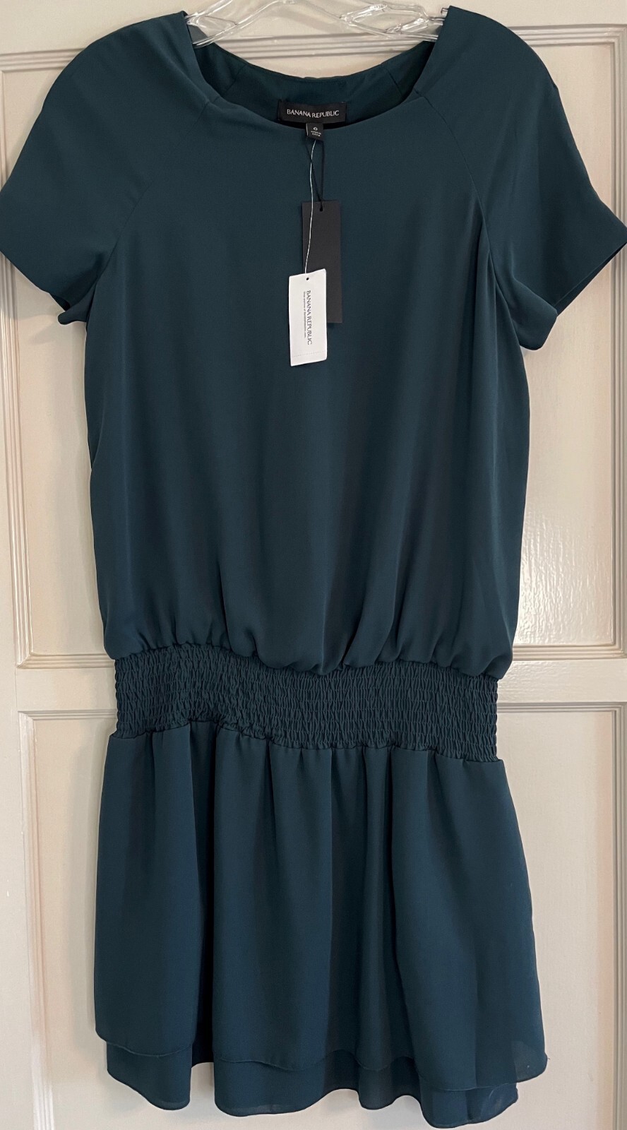 BANANA REPUBLIC, WOMEN’S 0, DARK JADE GREEN SHORT DRESS, NEW $128 TAGS