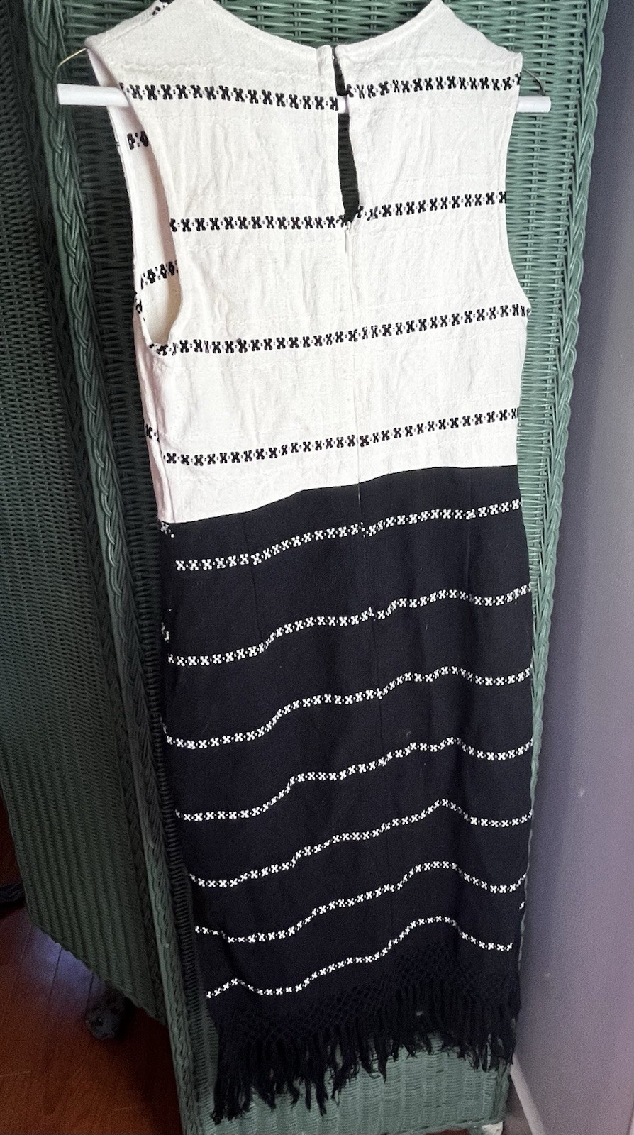 Jaline Resort “Yalitza” Black and Ecru Sheath Dress – 100% cotton