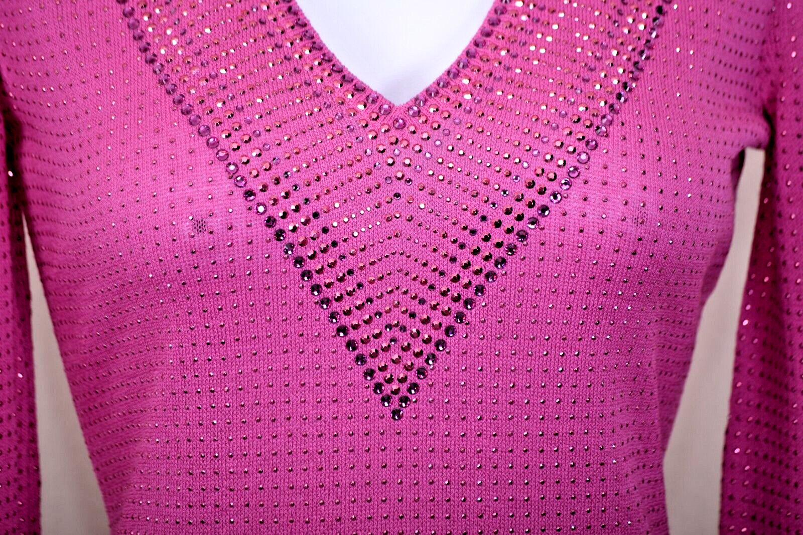 ST JOHN Women’s Knit Pink Studs Throughout Rhinestone Trim Dress Sz 2