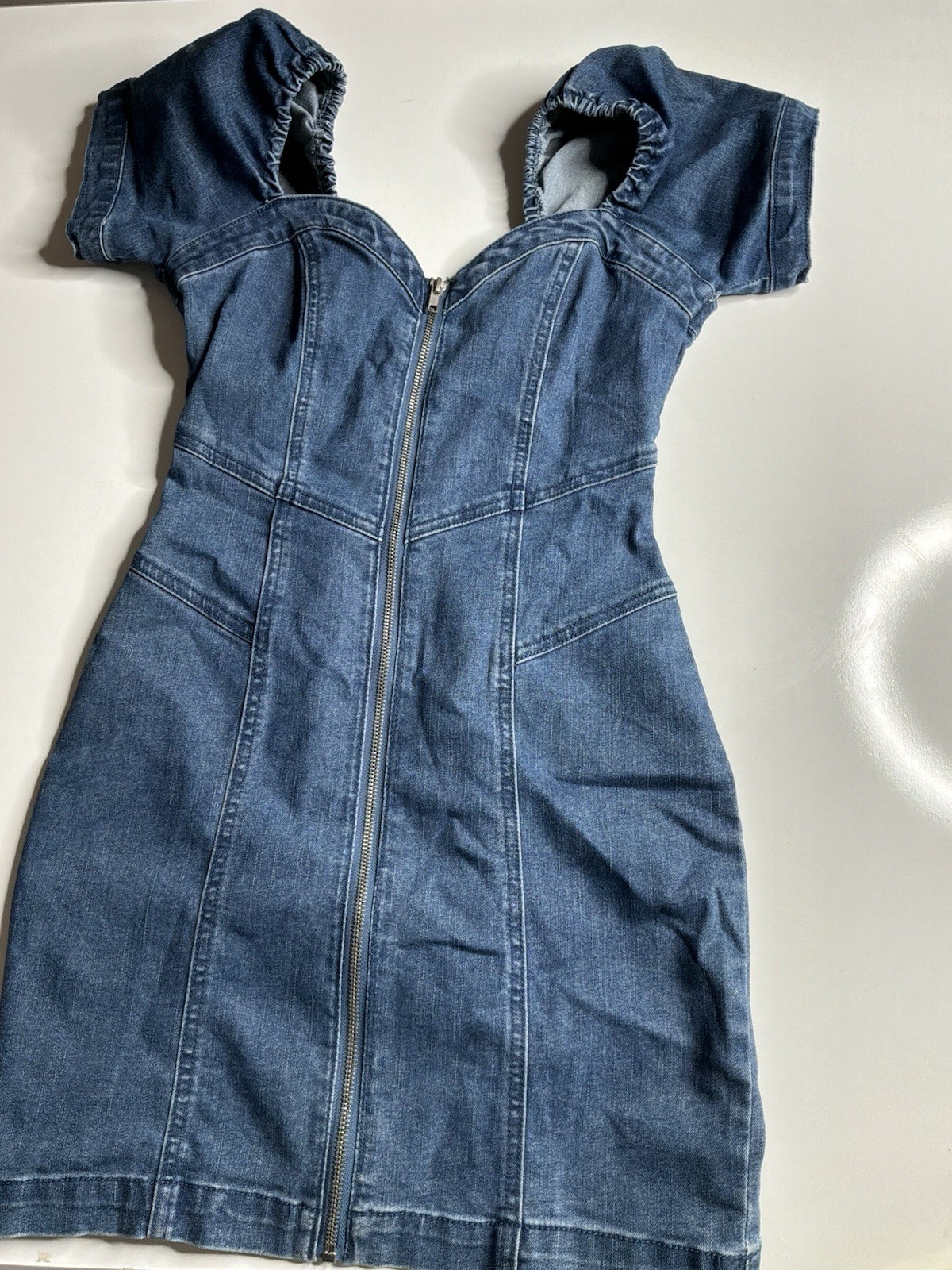 FOREVER 21 Blue Denim Sweetheart Puff Sleeve Zip Front Sheath Dress M
