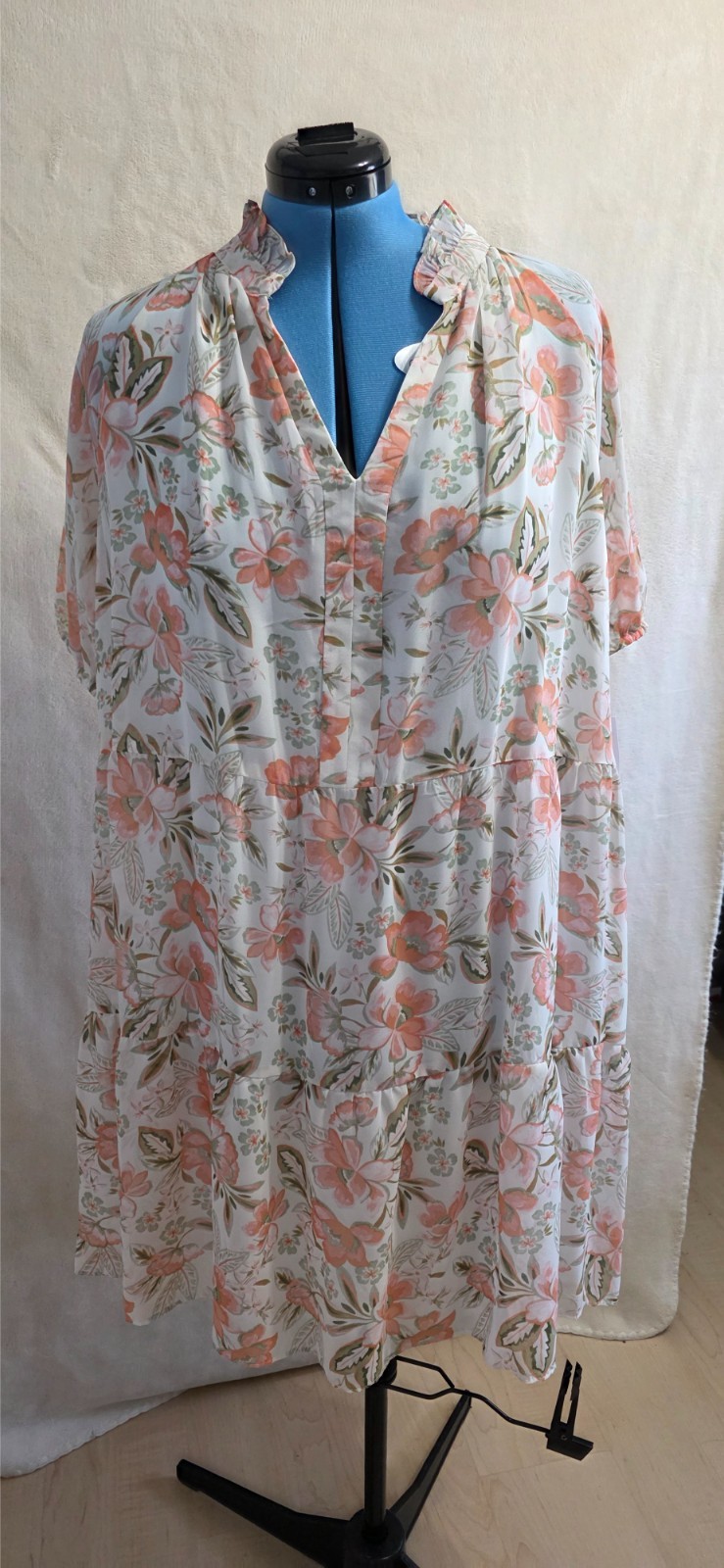 CeCe Women’s Floral Dress – Size 2X – New with Tags
