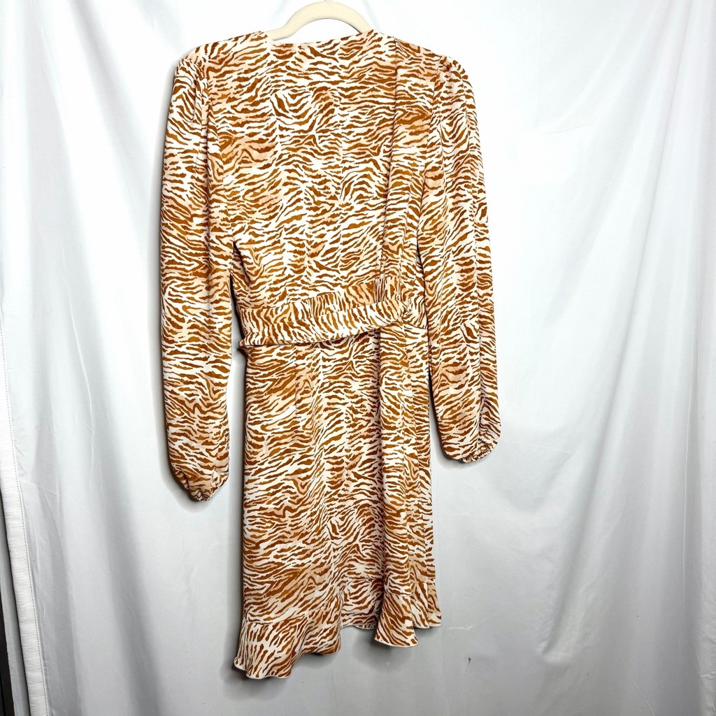 Women’s Little Moon Long Sleeve Wrap Dress Size M Orange White Zebra Print