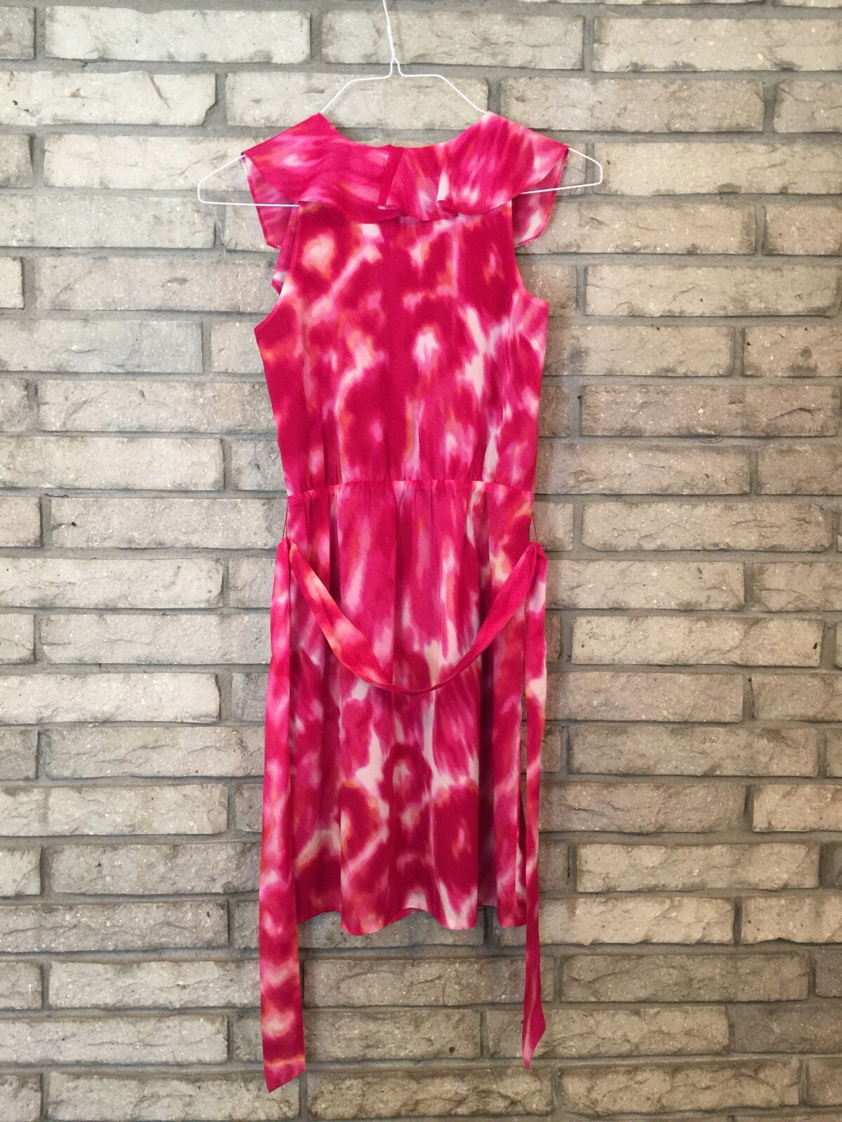 ANN TAYLOR SILK DRESS SZ 2 PINK Elastic Waist TIE BELT Sleeveless NECK Ruffle