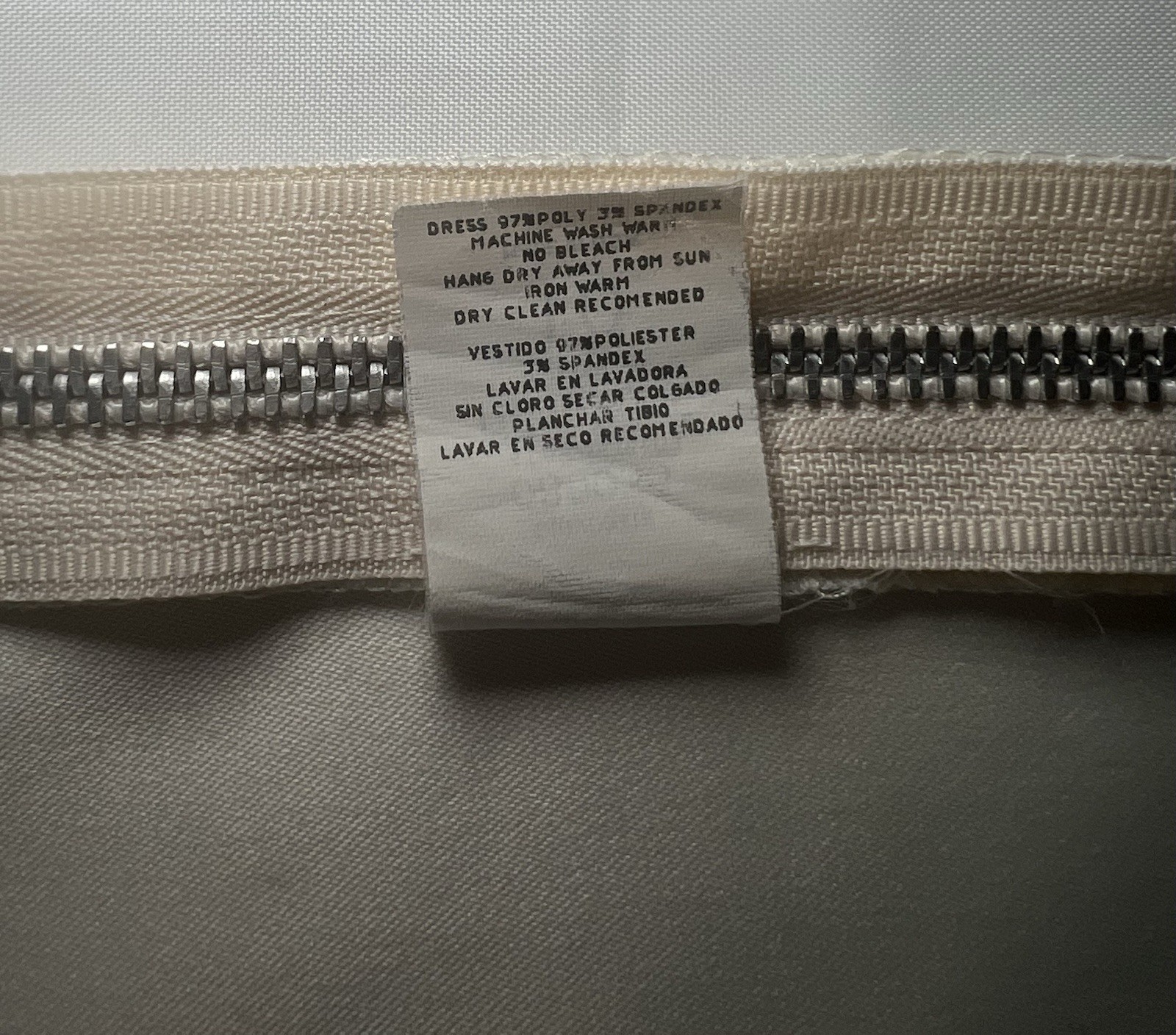 Allen B. Ivory Solid Scoop Neck Sleeveless Satin Sheath Knee Dress Zip 10