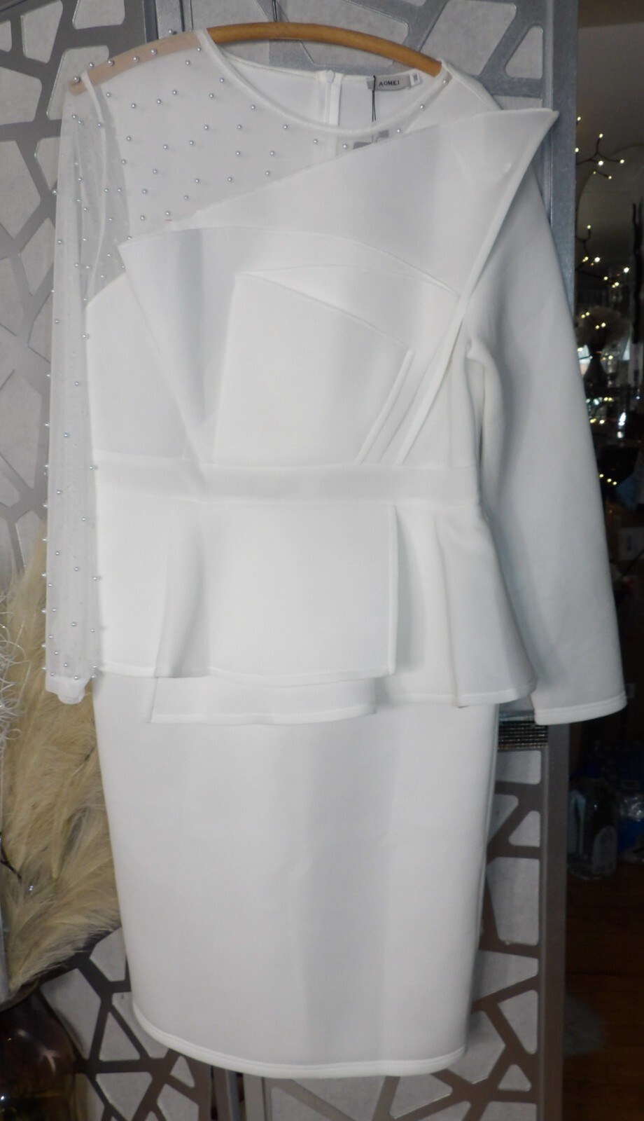 AOME! BEADED PEPLUM WHITE BODYCON DRESS ( SZ: 3XL )