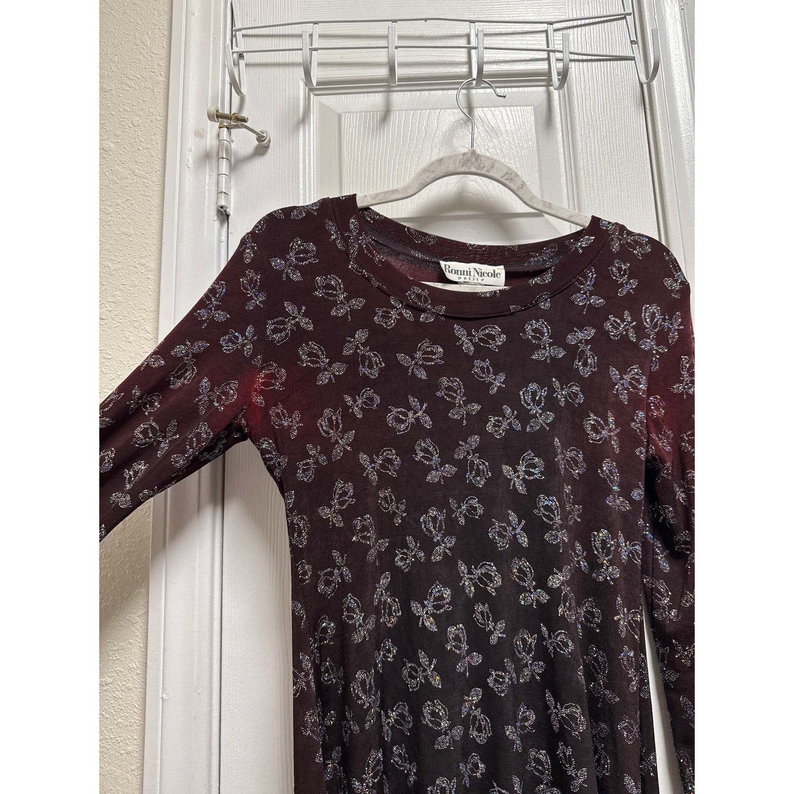 Vintage 90 A Line Stretch Knit Shimmer Rhinestone Rose Print Mini Dress Size 2